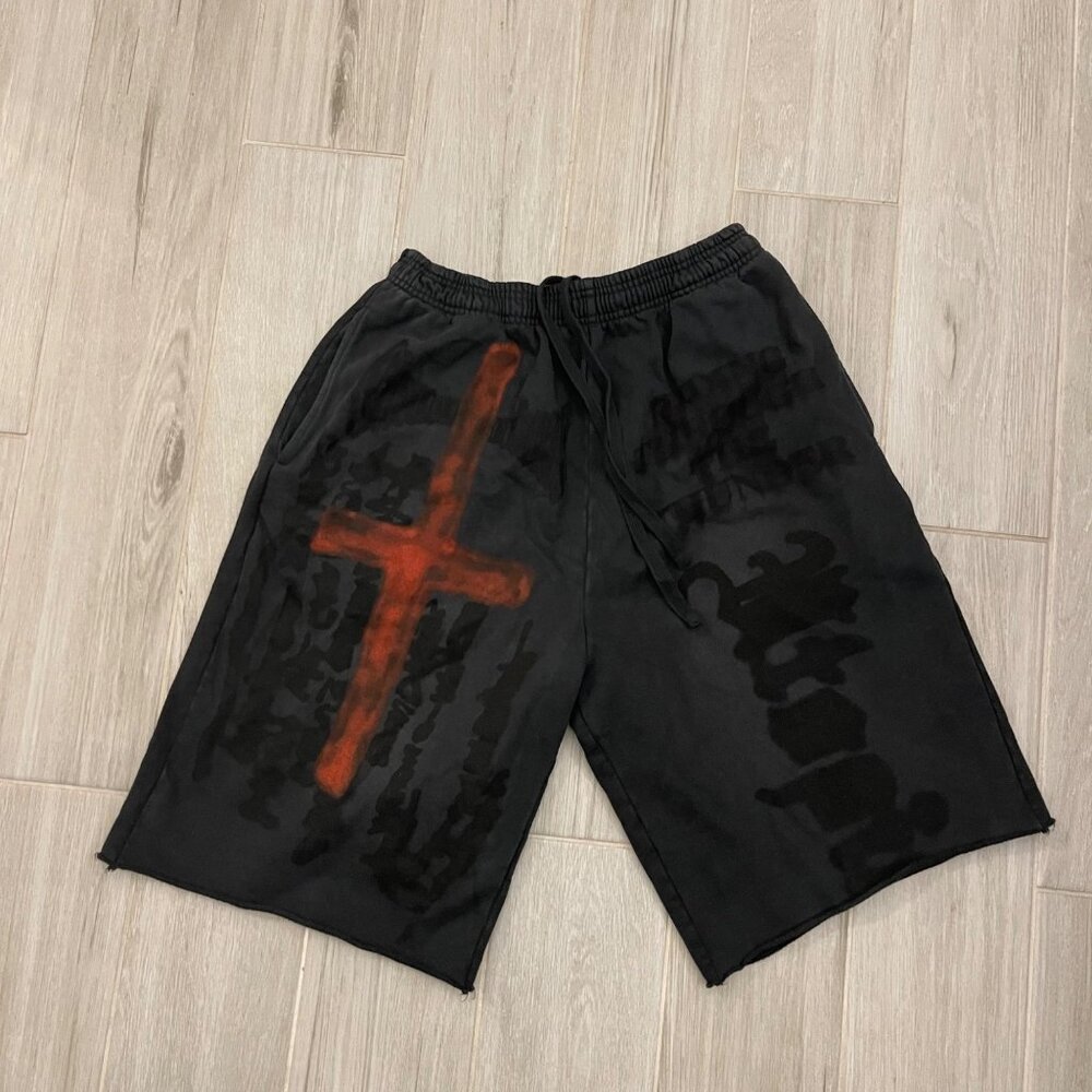 NEW TRAVIS SCOTT UTOPIA TOUR EXCLUSIVE OVERSIZED SHORTS SZ M